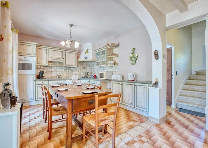 Quai Secret بيت ضيافة 3*